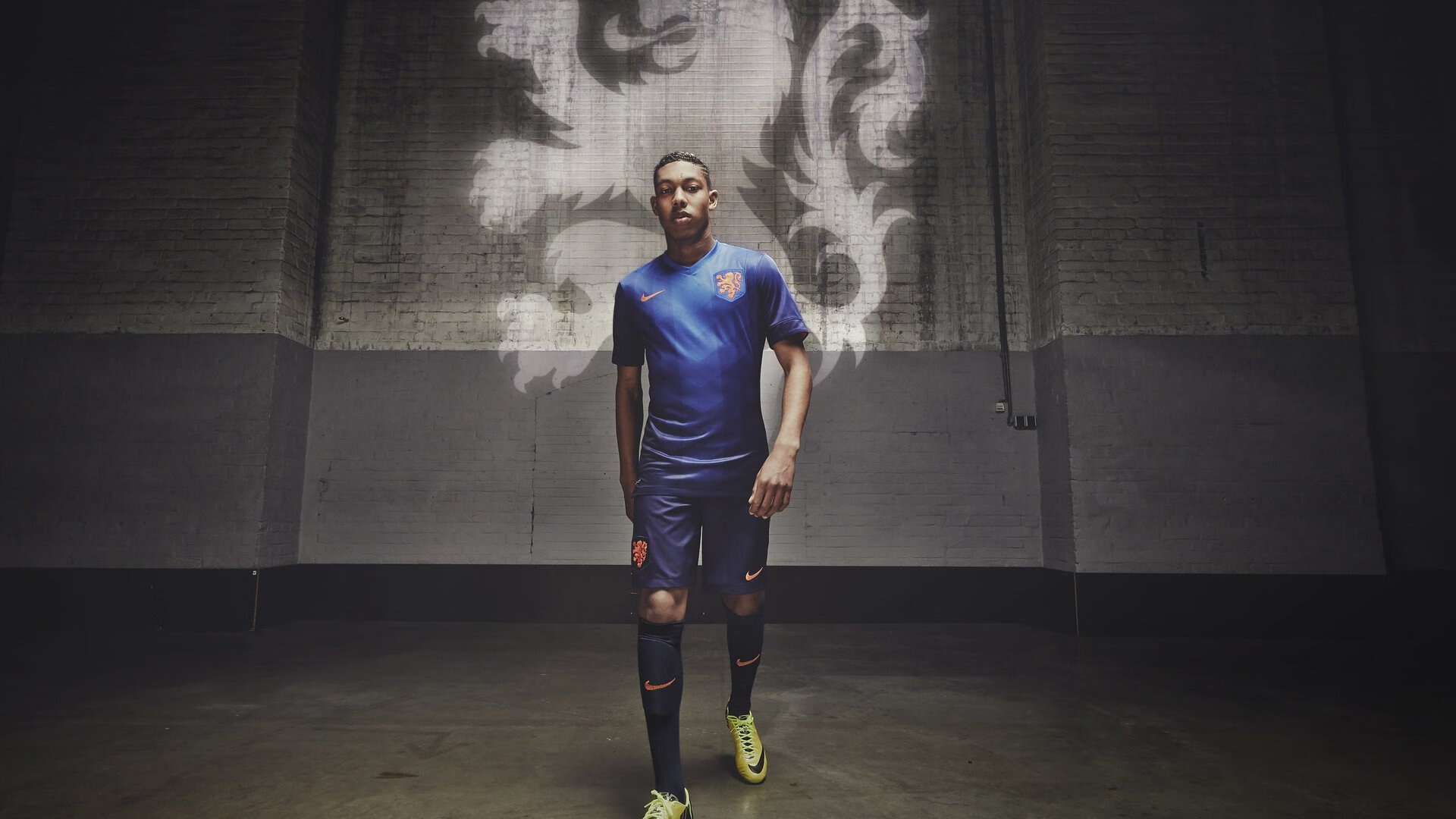 LEYU SPORTS中国官方网站-皇家社会团队协作提高控场效率，皇家社会队员名单