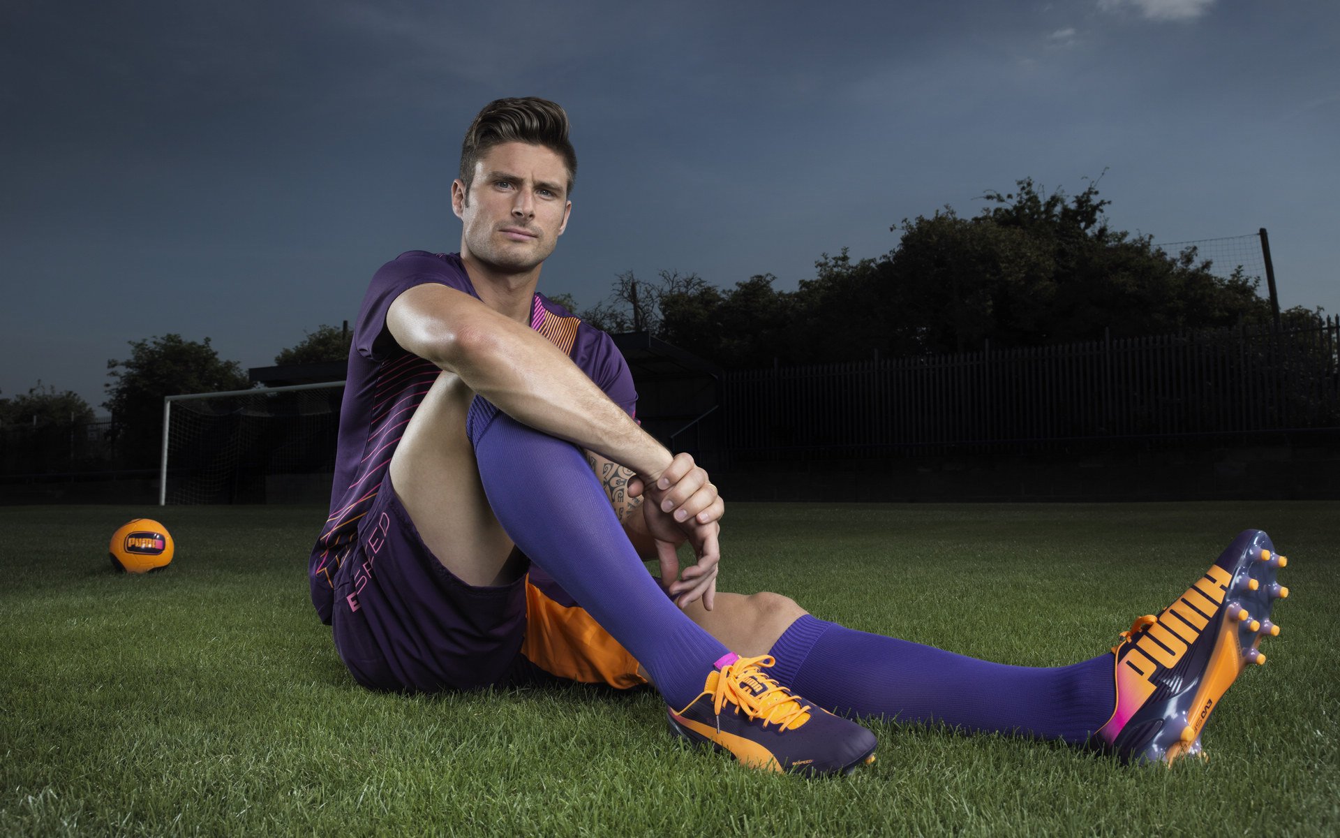 “安赫尔·巴尔博萨的反应敏捷性与突破爆发力，成为美洲狮队的秘密武器”