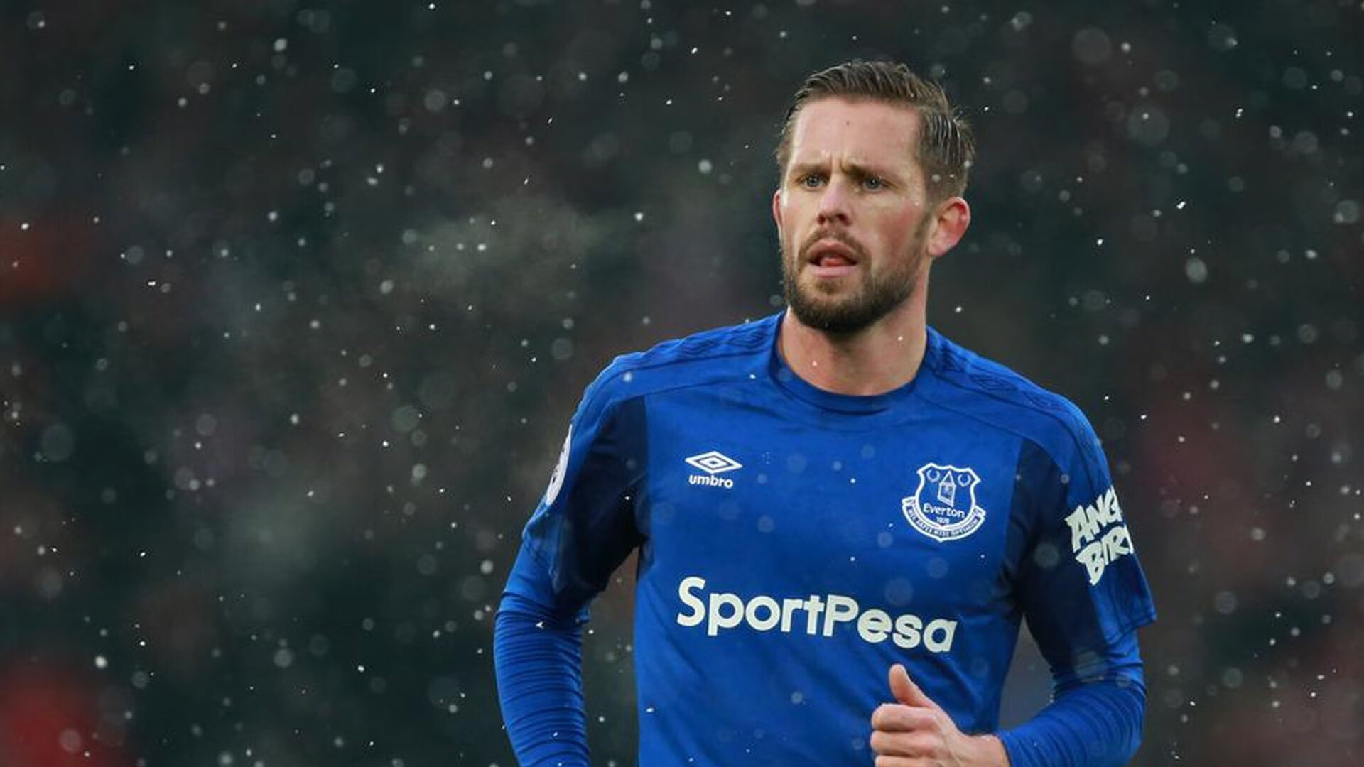 德甲速度之王：以闪电般的突破引爆全场，德甲跑动距离排名